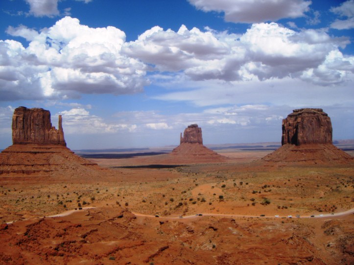 MONUMENT VALLEY